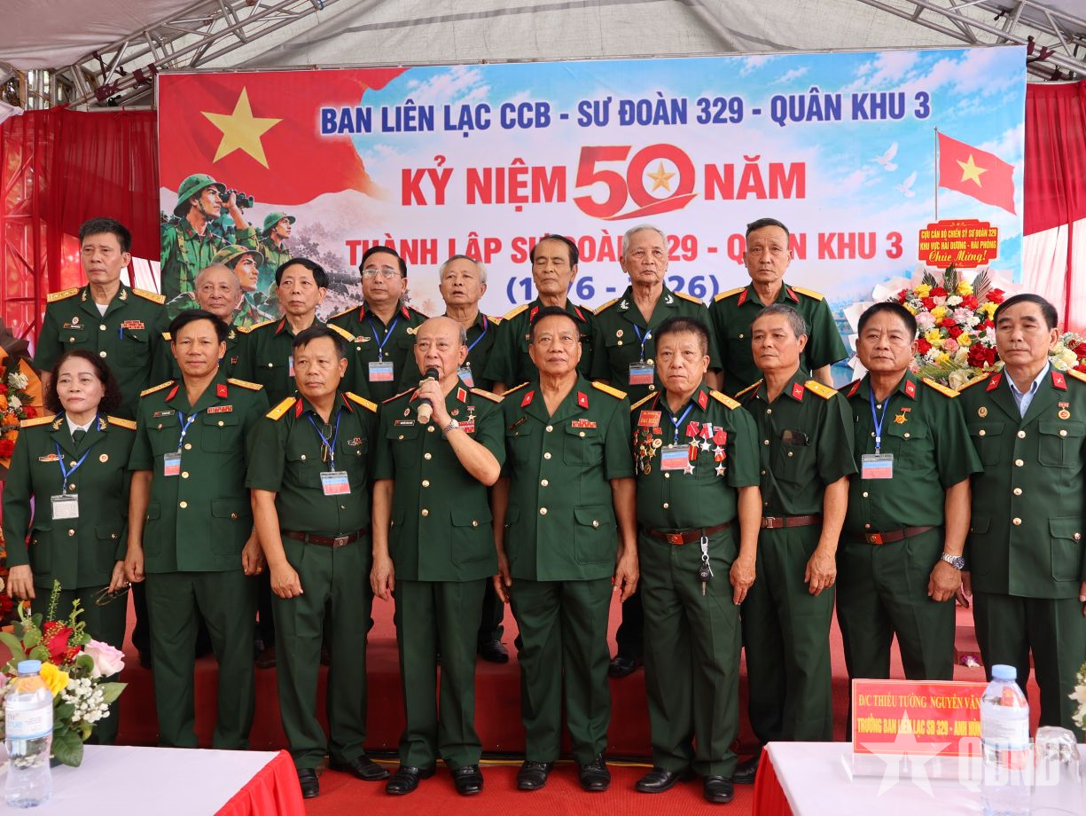 Gặp mặt kỷ niệm 50 năm thành lập Sư đoàn 329 